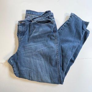 New York & Company women's size 18 average  high rise zip front jeans